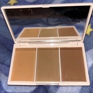 Basic Beauty bronzer pallete